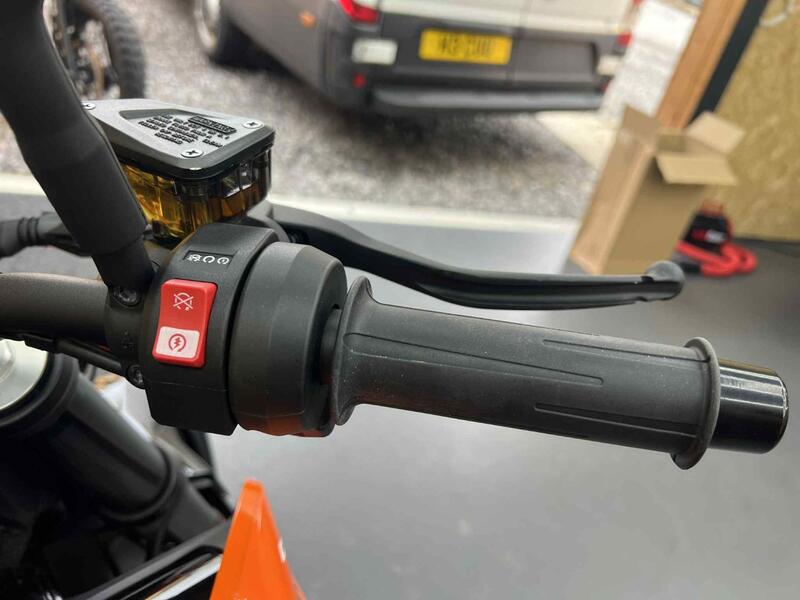 KTM 790 DUKE