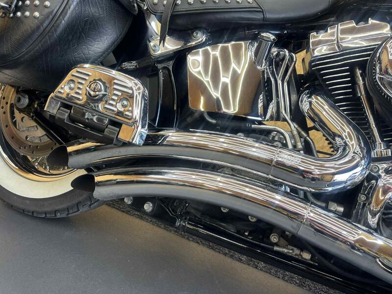 HARLEY-DAVIDSON Softail