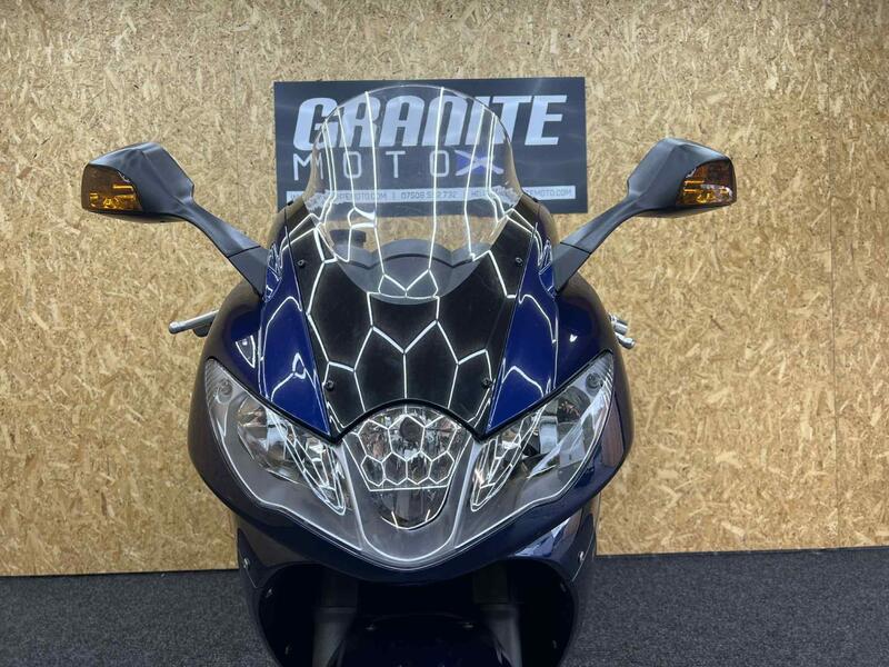 TRIUMPH SPRINT GT 1050