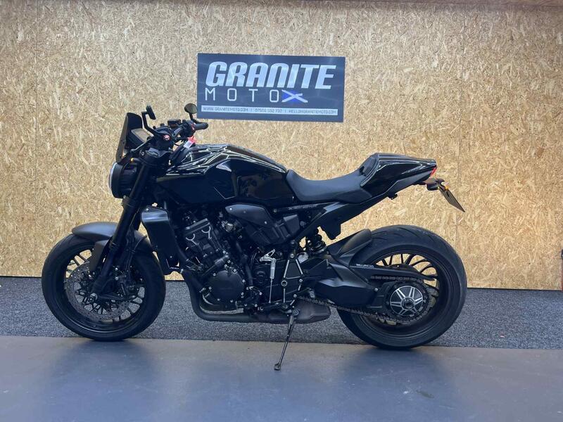 HONDA CB1000R