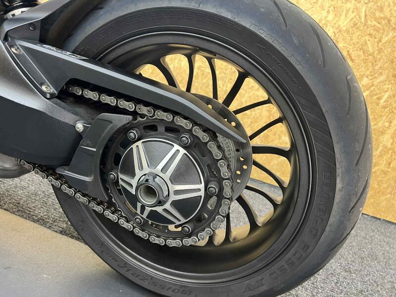 HONDA CB1000R