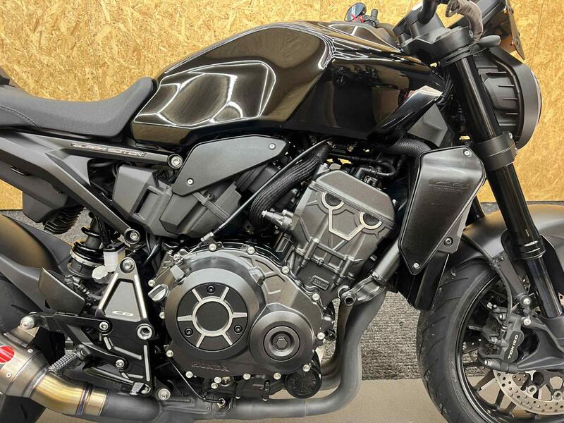 HONDA CB1000R