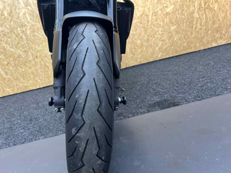 HONDA CB1000R