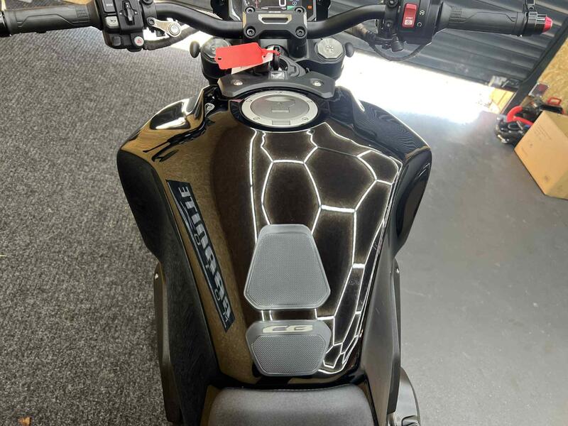 HONDA CB1000R