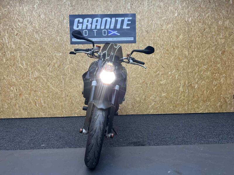 KTM 990 SUPER DUKE