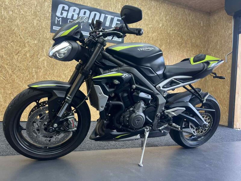 TRIUMPH STREET TRIPLE 765